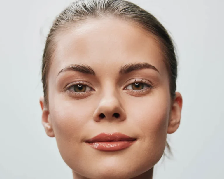 Armonización facial Total Face — Arenas Clínica Médica
